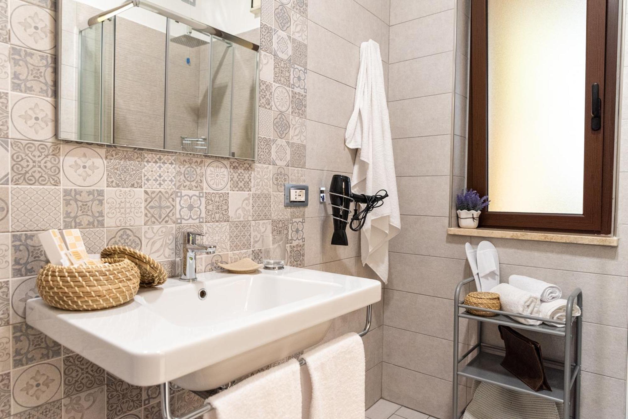 Cilento Suite - Vinarte B&B Агрополи Екстериор снимка